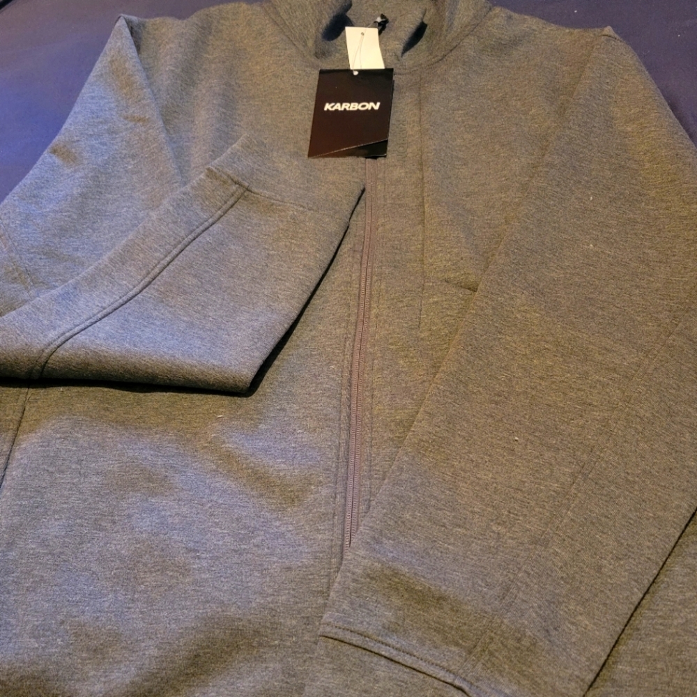 Mens Gray Karbon Zip-Up.